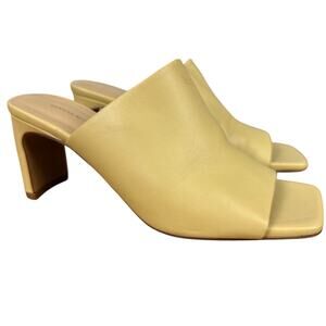 Banana Republic Womens Yellow Leather Open Toe Slip On Heels Shoes Sandals sz 6